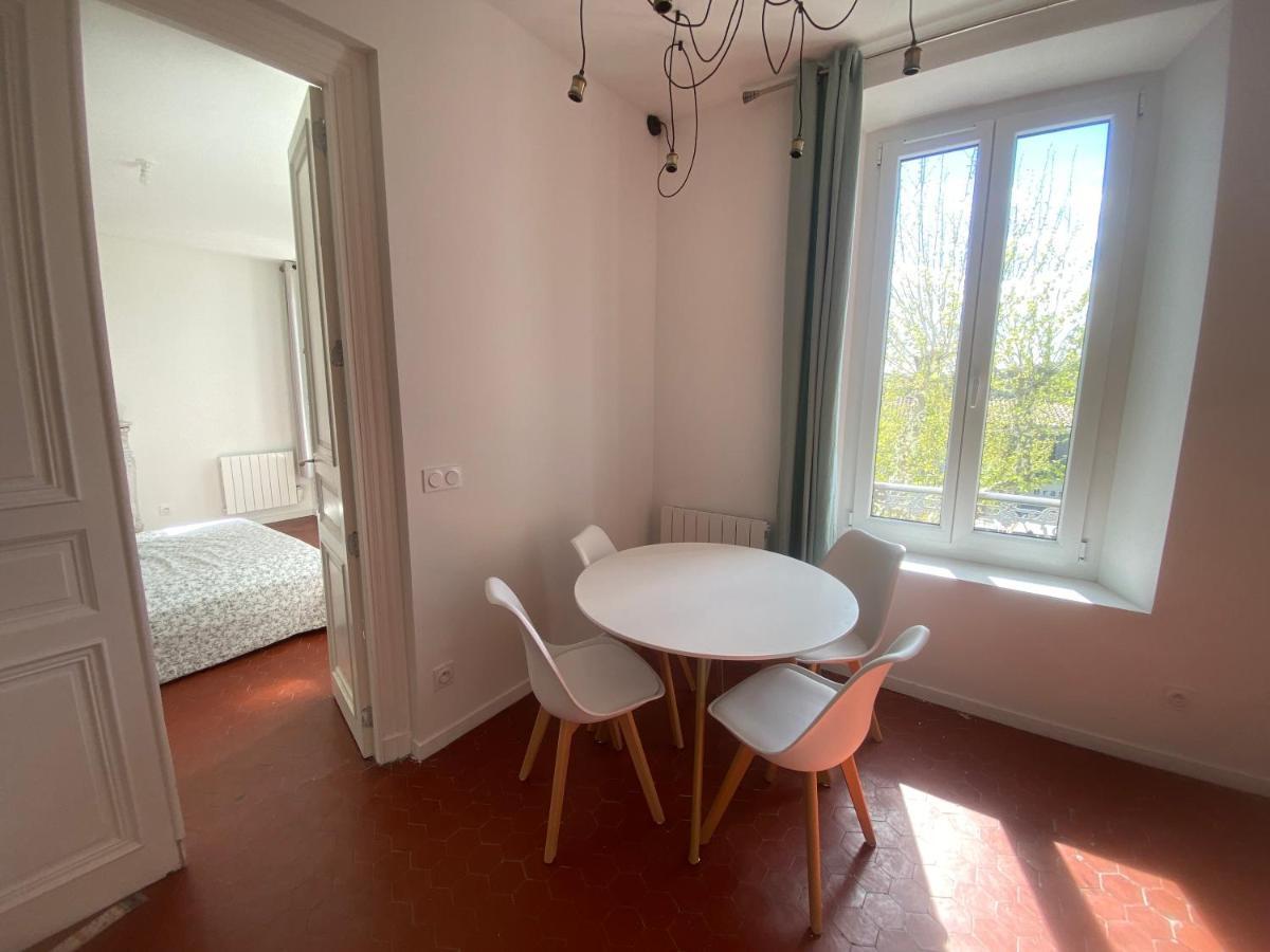 Charmant T3 Dans Le Centre Historique Apartment Маноск Екстериор снимка