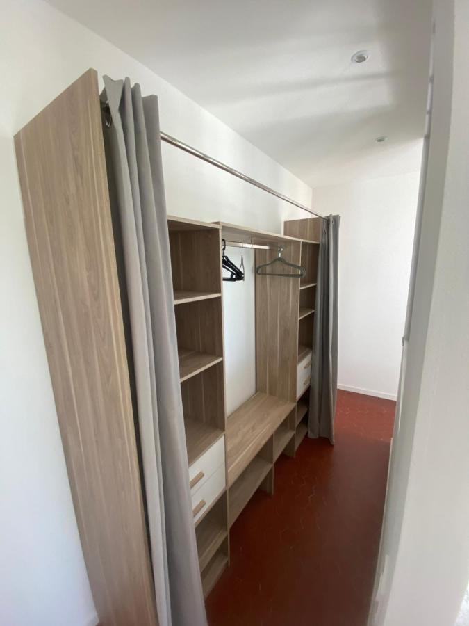 Charmant T3 Dans Le Centre Historique Apartment Маноск Екстериор снимка